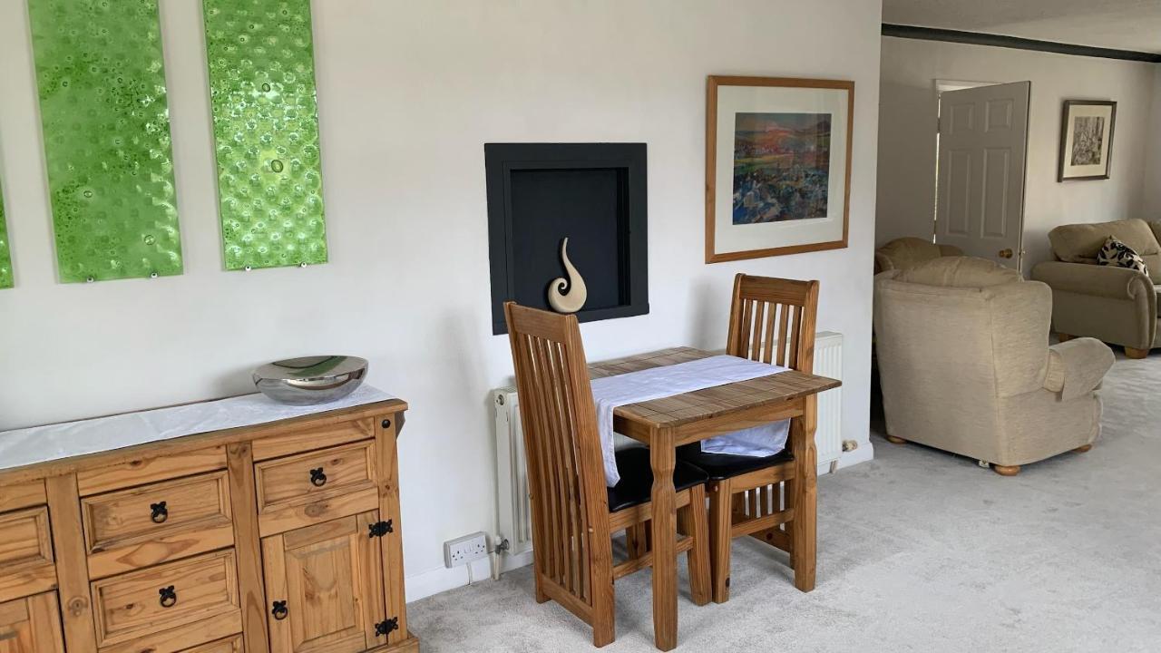 Ramsey House - Luxury Licensed B&B - Parking And Guest Lounge St. Davids  Exteriör bild
